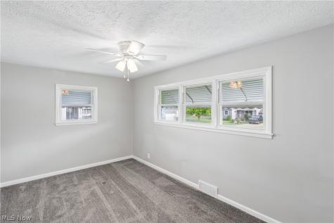11605 Harold Drive Cleveland OH 44130
