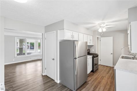 11605 Harold Drive Cleveland OH 44130