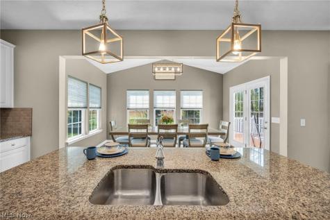 6530 Wisteria Lane Medina OH 44256