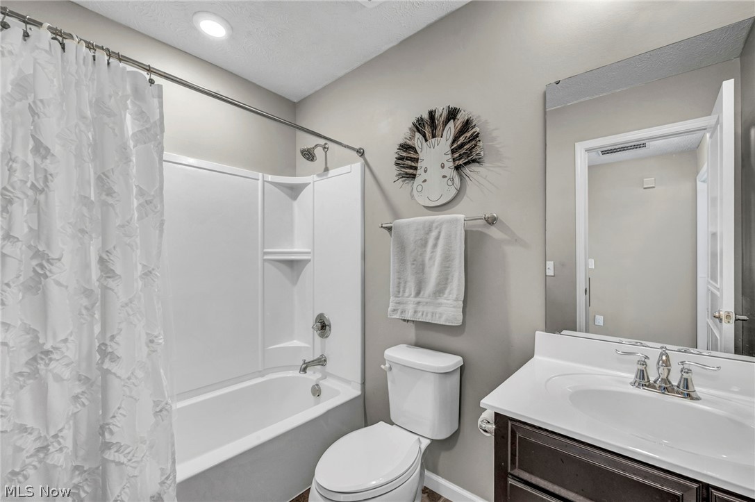 6530 Wisteria Lane Medina OH 44256