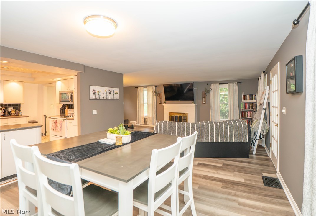 160 Everhard Road SW North Canton OH 44709