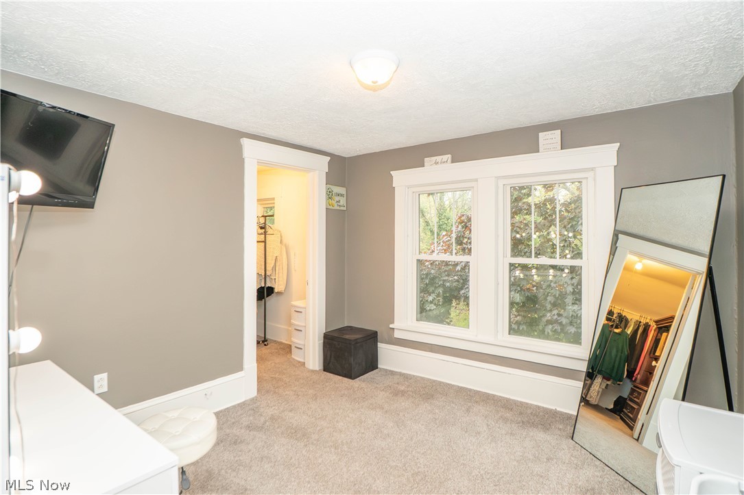 160 Everhard Road SW North Canton OH 44709