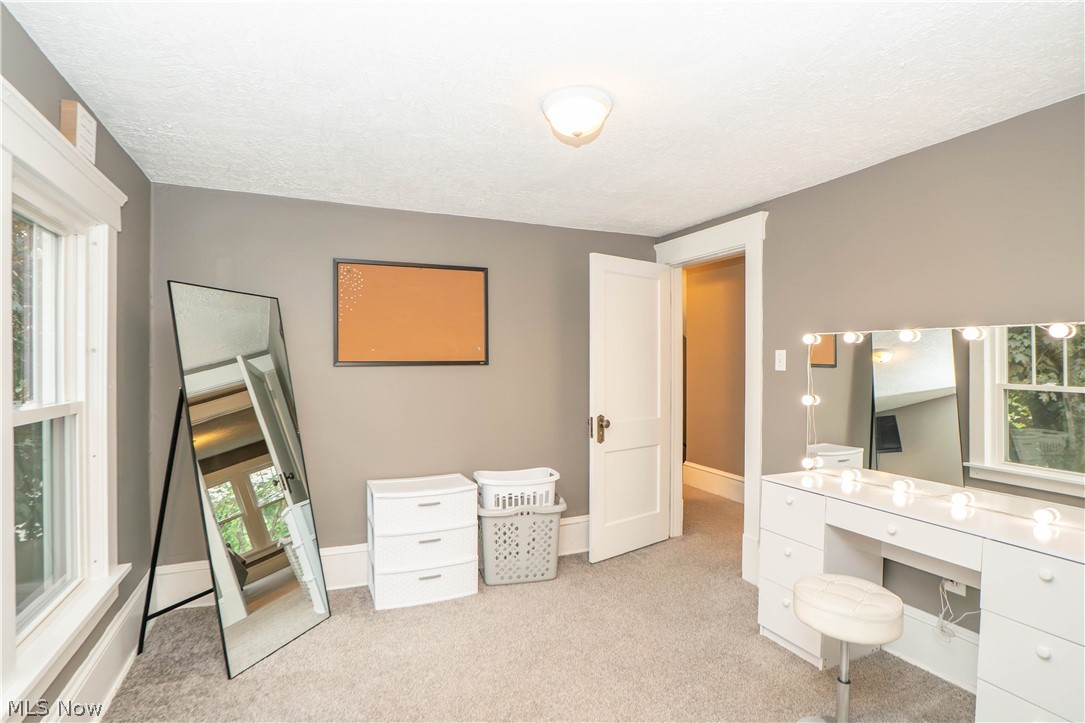 160 Everhard Road SW North Canton OH 44709
