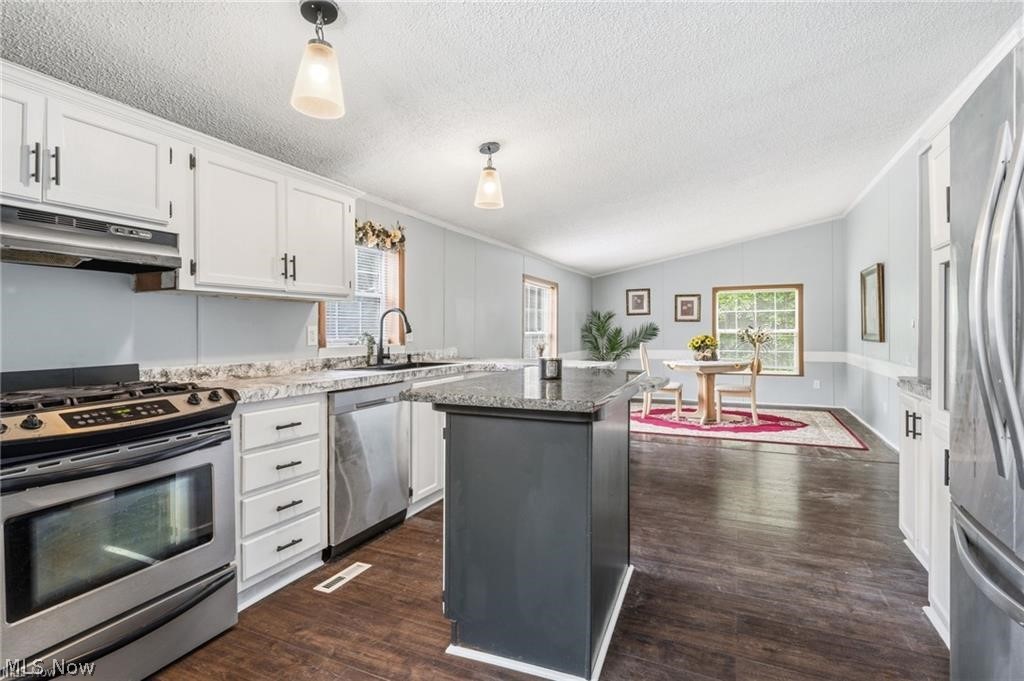 3339 Cottage Grove Road Akron OH 44319