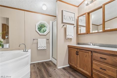 3339 Cottage Grove Road Akron OH 44319