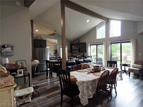14010 Bennington Boulevard Middleburg Heights OH 44130