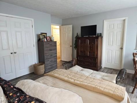 14010 Bennington Boulevard Middleburg Heights OH 44130