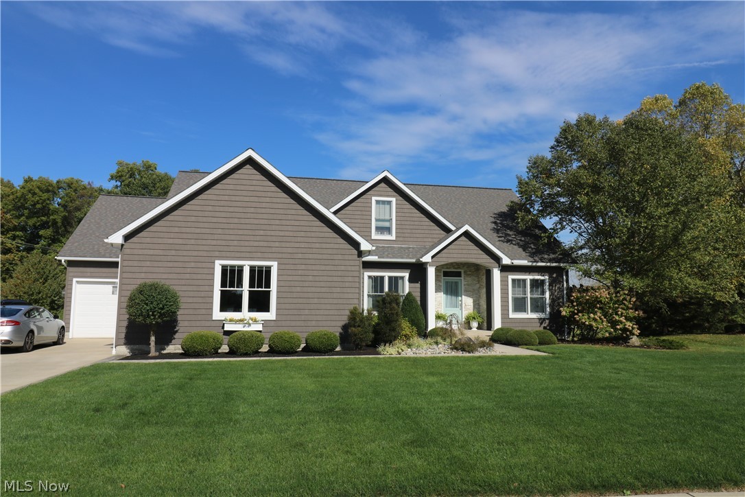 6 Lake View Court Norwalk OH 44857