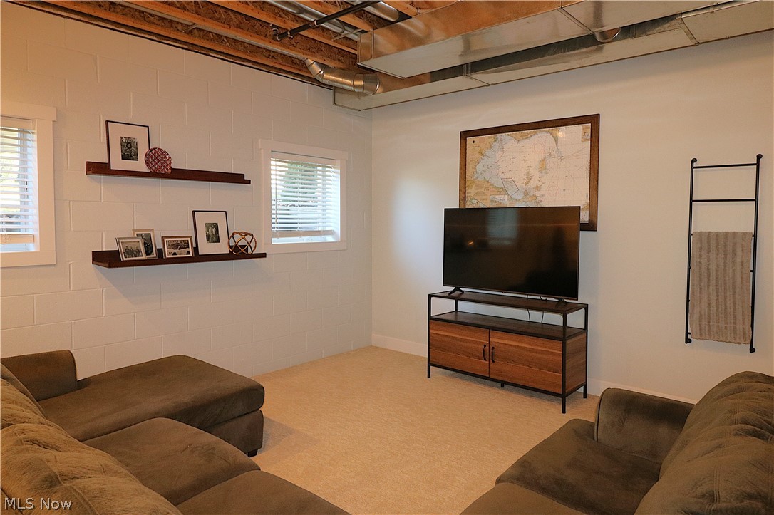 6 Lake View Court Norwalk OH 44857