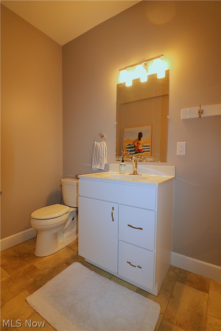 6 Lake View Court Norwalk OH 44857