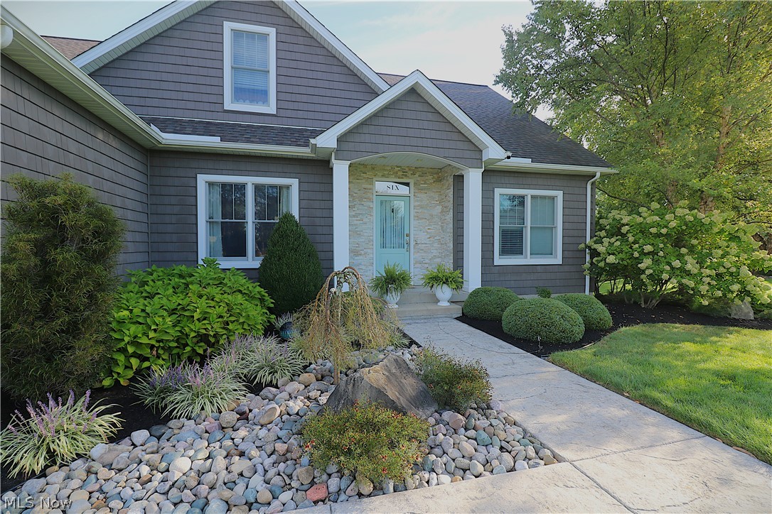6 Lake View Court Norwalk OH 44857