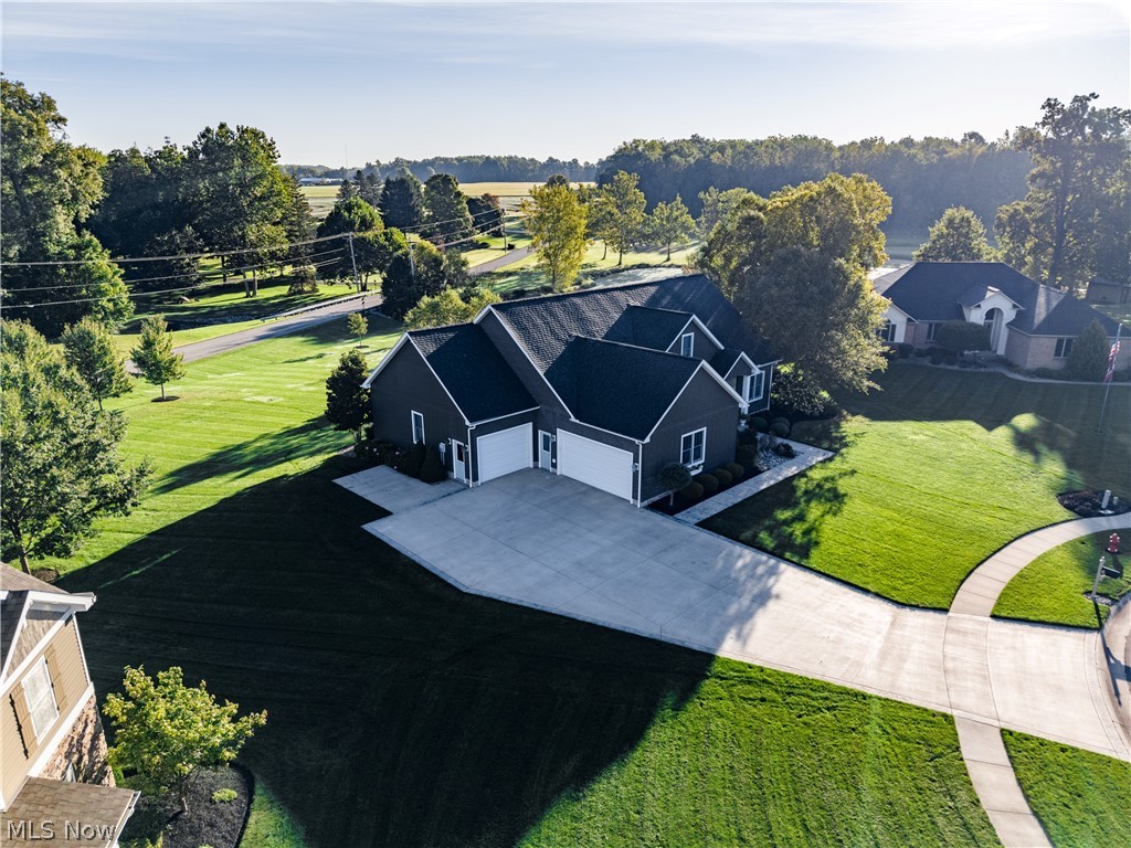 6 Lake View Court Norwalk OH 44857