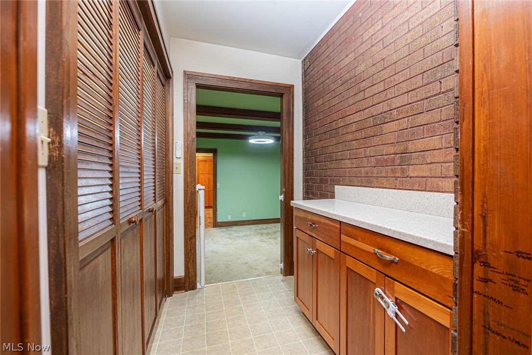 1518 Prospect Street Coshocton OH 43812