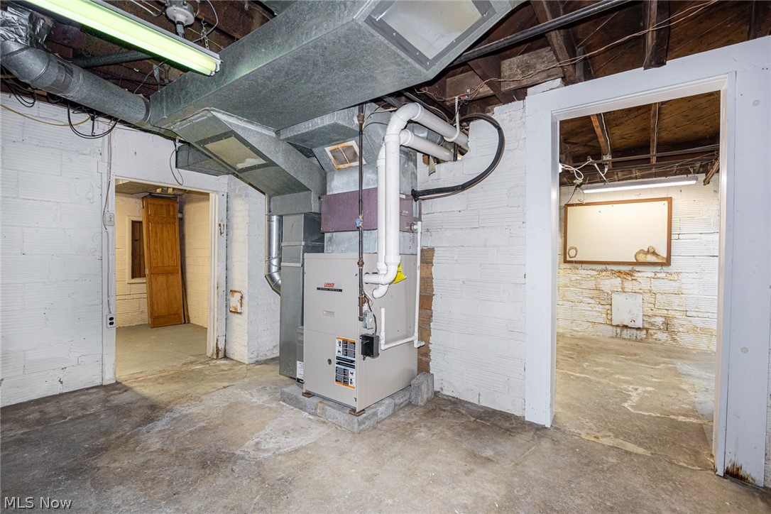 1518 Prospect Street Coshocton OH 43812