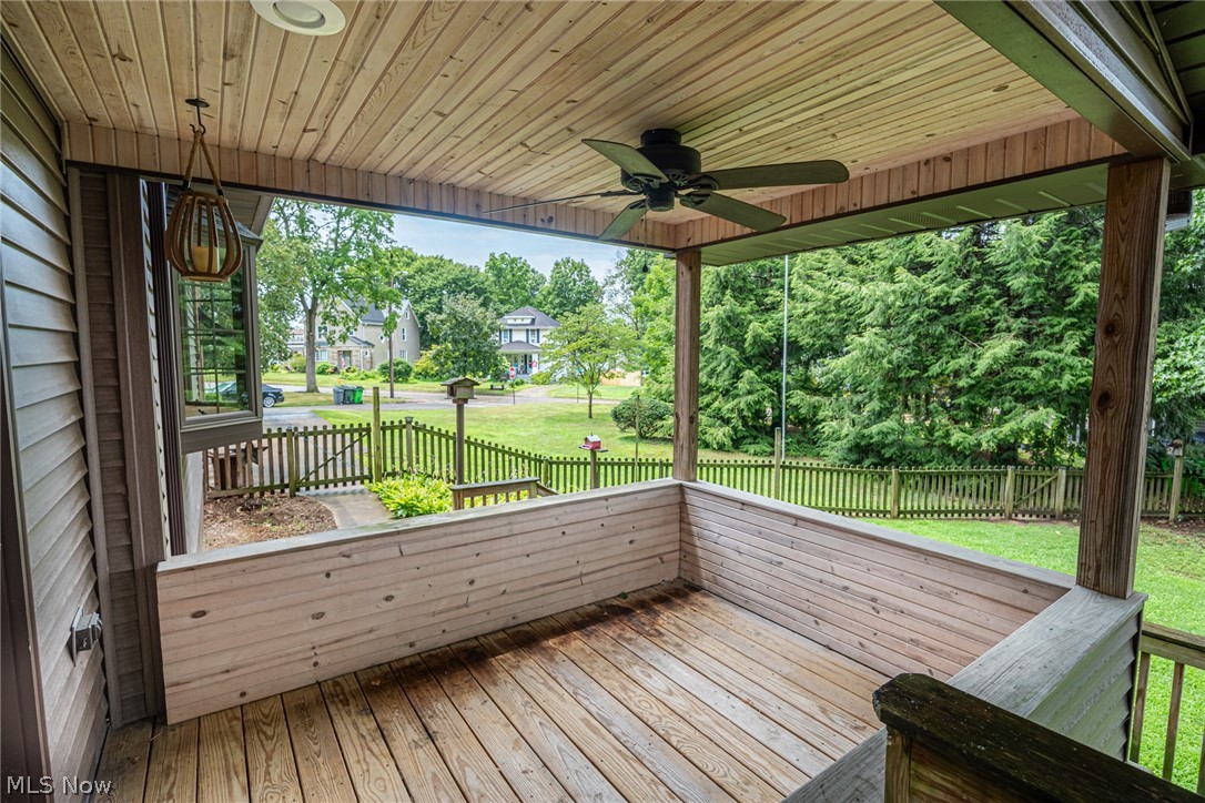 1518 Prospect Street Coshocton OH 43812