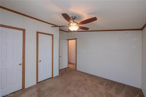 77 Periwinkle Drive Olmsted Twp OH 44138