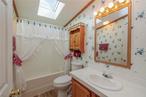 77 Periwinkle Drive Olmsted Twp OH 44138