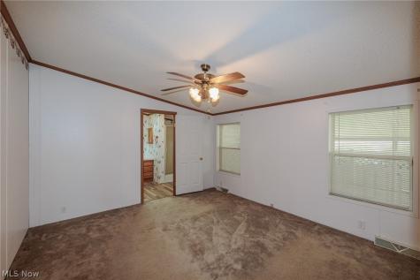 77 Periwinkle Drive Olmsted Twp OH 44138