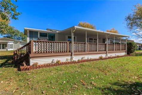 77 Periwinkle Drive Olmsted Twp OH 44138