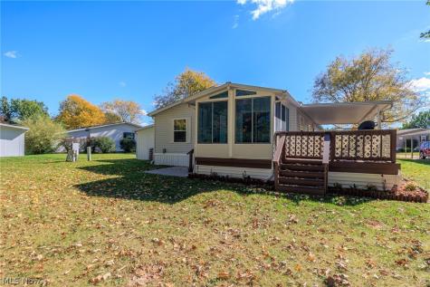 77 Periwinkle Drive Olmsted Twp OH 44138