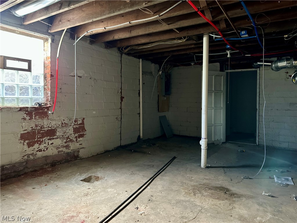 3138 Ashwood Road Cleveland OH 44120
