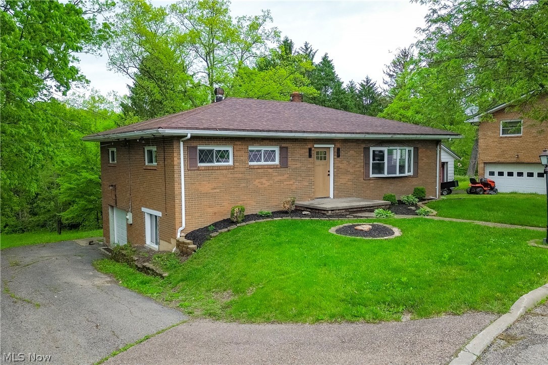183 Meadow Road Wintersville OH 43953