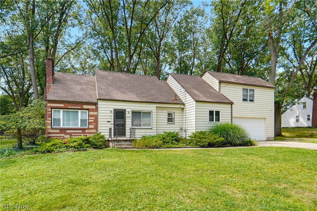 3504 Lakeview Boulevard Stow OH 44224