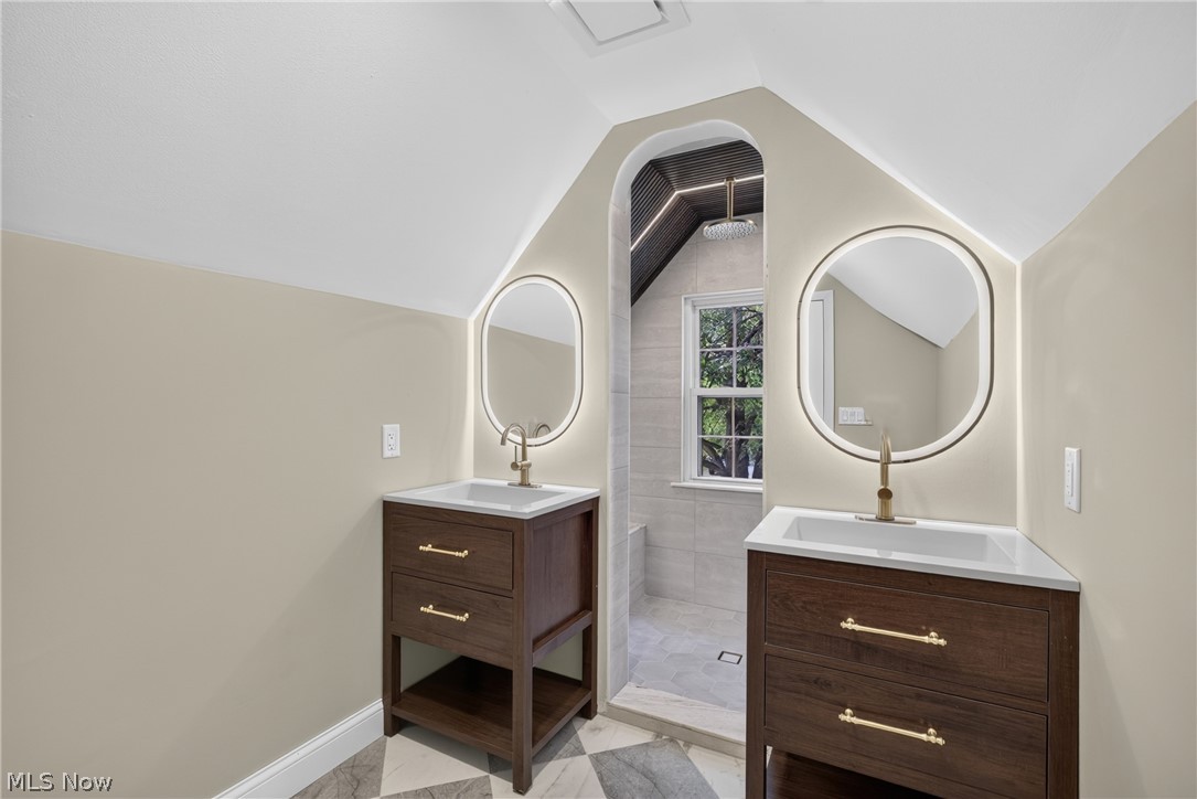 4769 Willoughcroft Road Willoughby OH 44094