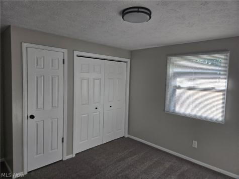1333 Clarence Street NW Uniontown OH 44685