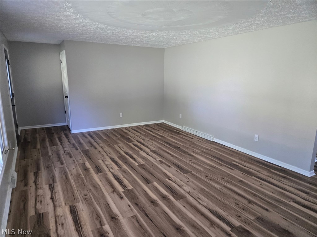 1333 Clarence Street NW Uniontown OH 44685