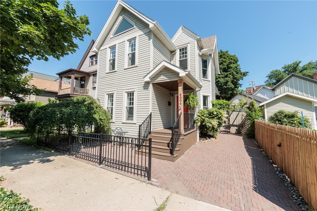 4004 John Avenue Cleveland OH 44113