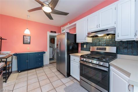 4004 John Avenue Cleveland OH 44113