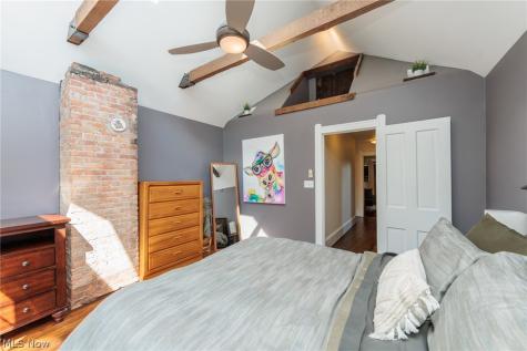 4004 John Avenue Cleveland OH 44113