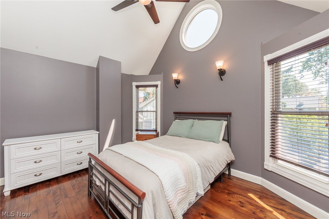 4004 John Avenue Cleveland OH 44113