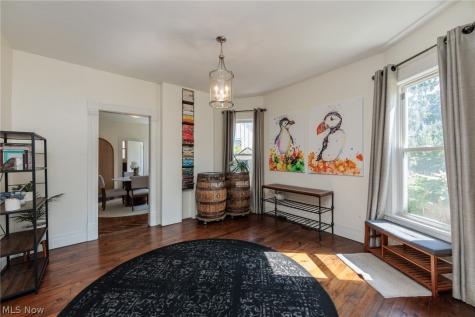 4004 John Avenue Cleveland OH 44113