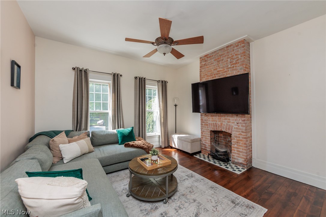 4004 John Avenue Cleveland OH 44113
