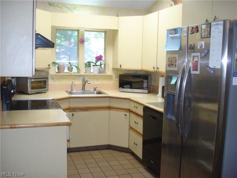 7342 Hopkins Road Mentor OH 44060