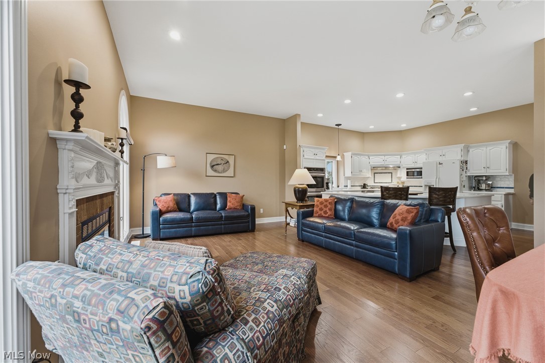 4609 Kingsrow Avenue NW Canton OH 44709