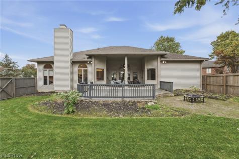 4609 Kingsrow Avenue NW Canton OH 44709