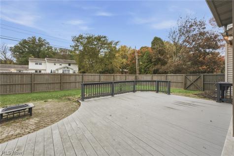 4609 Kingsrow Avenue NW Canton OH 44709