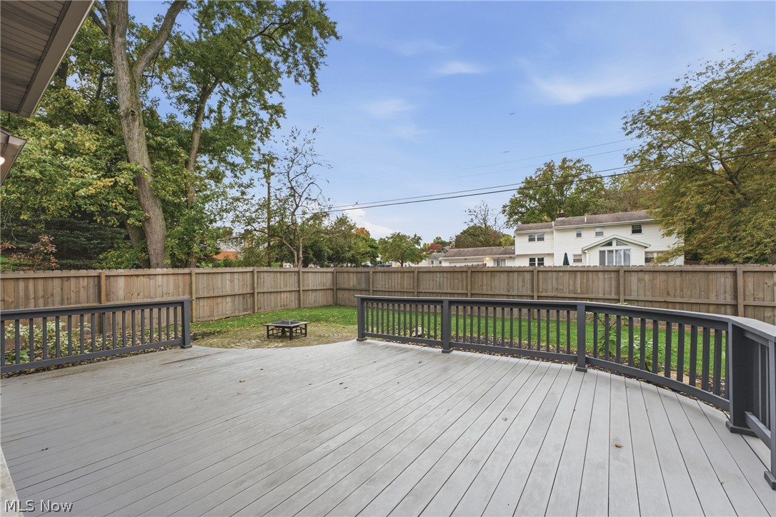 4609 Kingsrow Avenue NW Canton OH 44709