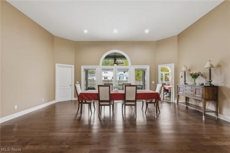 4609 Kingsrow Avenue NW Canton OH 44709