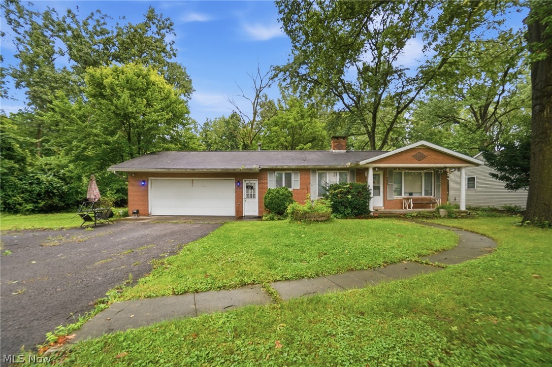 1472 Feeman Avenue Lima OH 45805