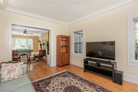 2750 Leighton Road Shaker Heights OH 44120