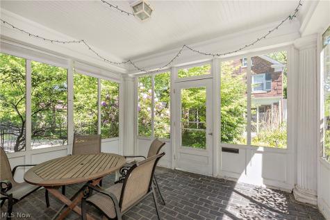 2750 Leighton Road Shaker Heights OH 44120