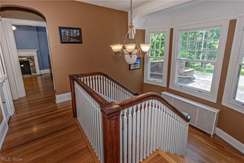 2750 Leighton Road Shaker Heights OH 44120