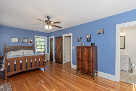 2750 Leighton Road Shaker Heights OH 44120