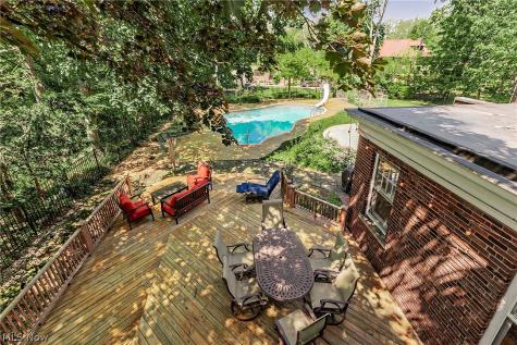 2750 Leighton Road Shaker Heights OH 44120