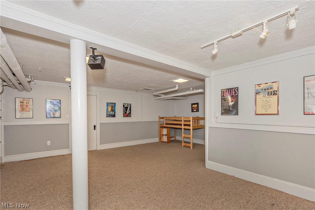 2750 Leighton Road Shaker Heights OH 44120