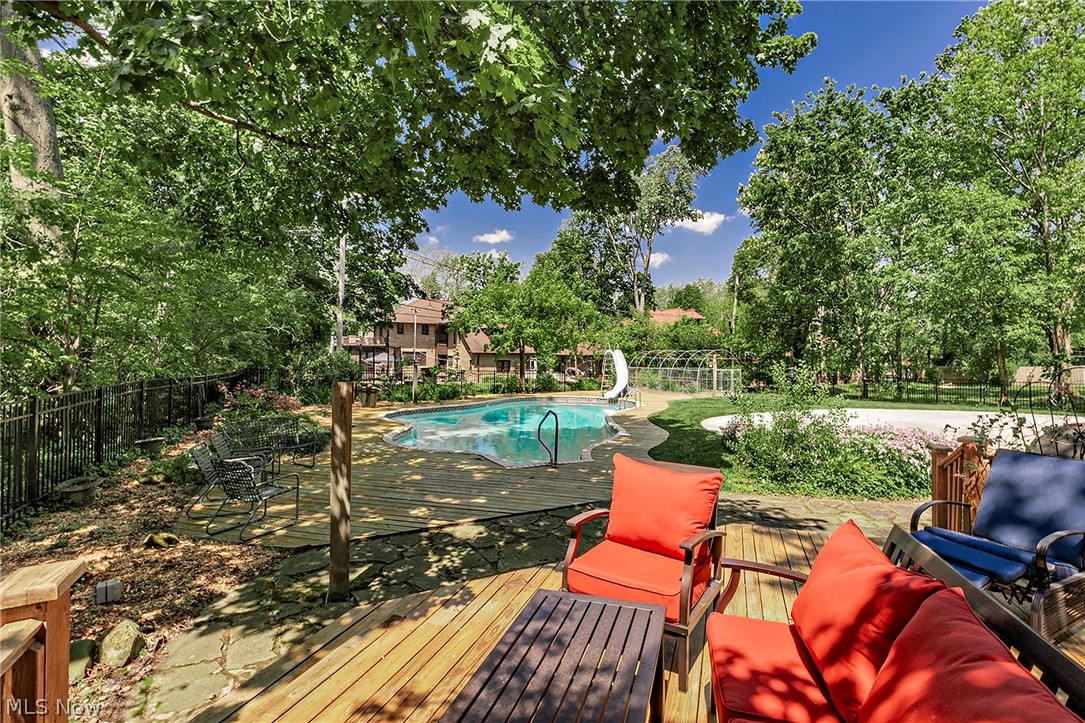 2750 Leighton Road Shaker Heights OH 44120